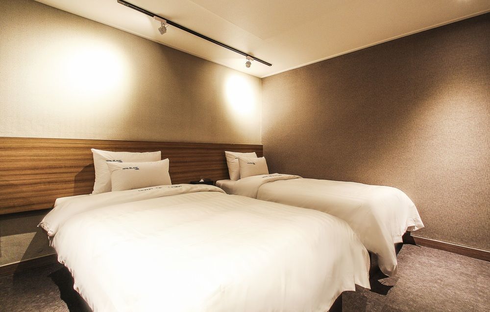 Gangnam Blanc Motel Seoul Bagian luar foto
