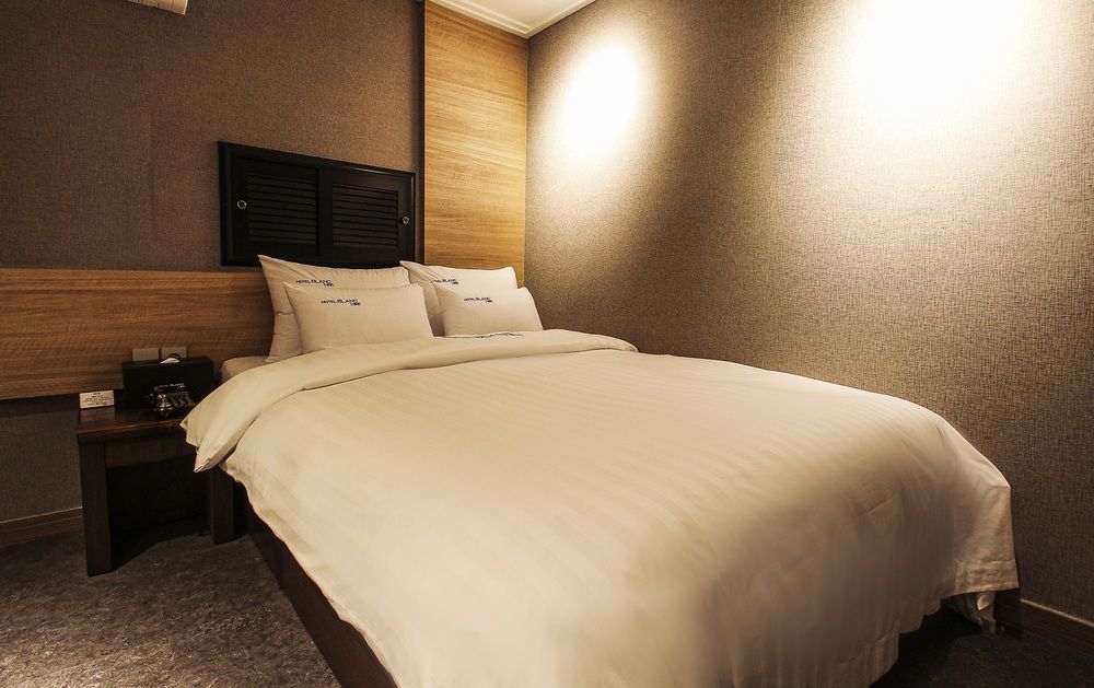 Gangnam Blanc Motel Seoul Bagian luar foto
