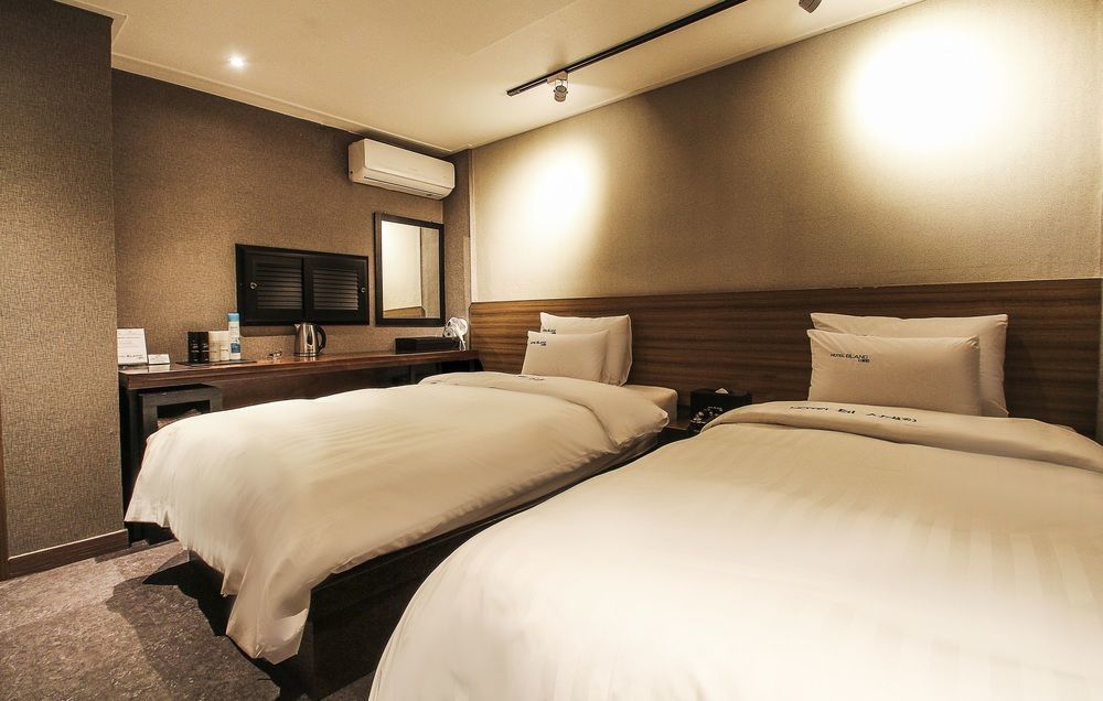 Gangnam Blanc Motel Seoul Bagian luar foto