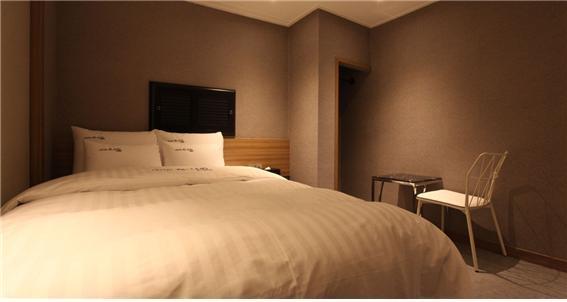 Gangnam Blanc Motel Seoul Bagian luar foto